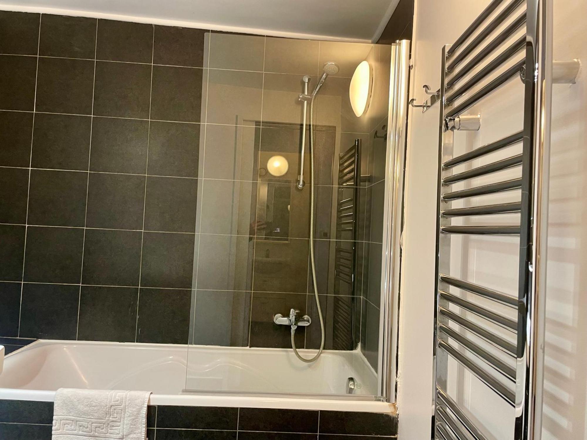 Elegant Triplex - Tour Eiffel Invalides Διαμέρισμα Παρίσι Εξωτερικό φωτογραφία